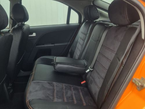 Autostoel voor montage, versleten bekleding